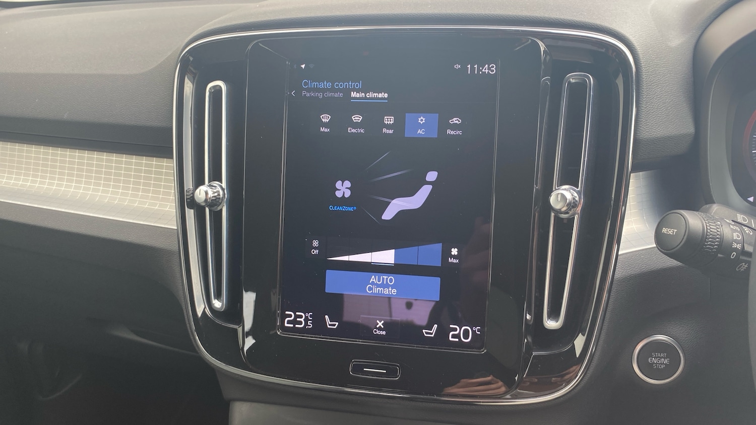 Used Volvo XC40 2022 for sale - 76753399: Photo 34