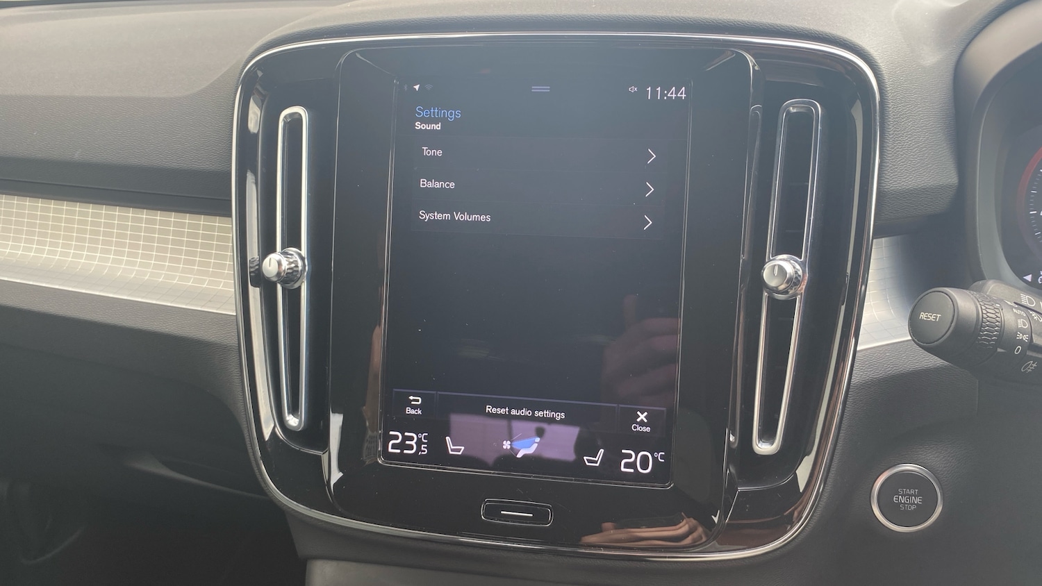 Used Volvo XC40 2022 for sale - 76753399: Photo 39