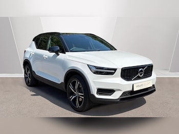 Used Volvo XC40 2022 for sale - 79190579: Photo