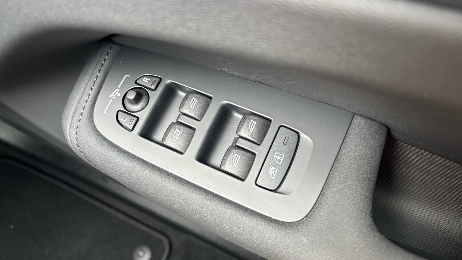 Used Volvo XC60 2026 for sale - 78149796: Photo 23