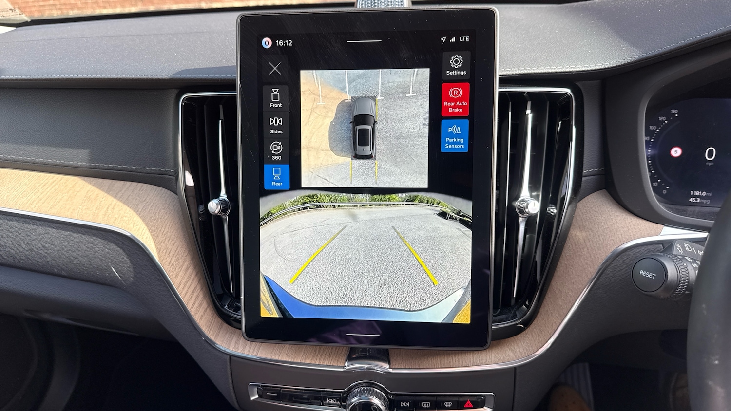 Used Volvo XC60 2026 for sale - 78164694: Photo 36