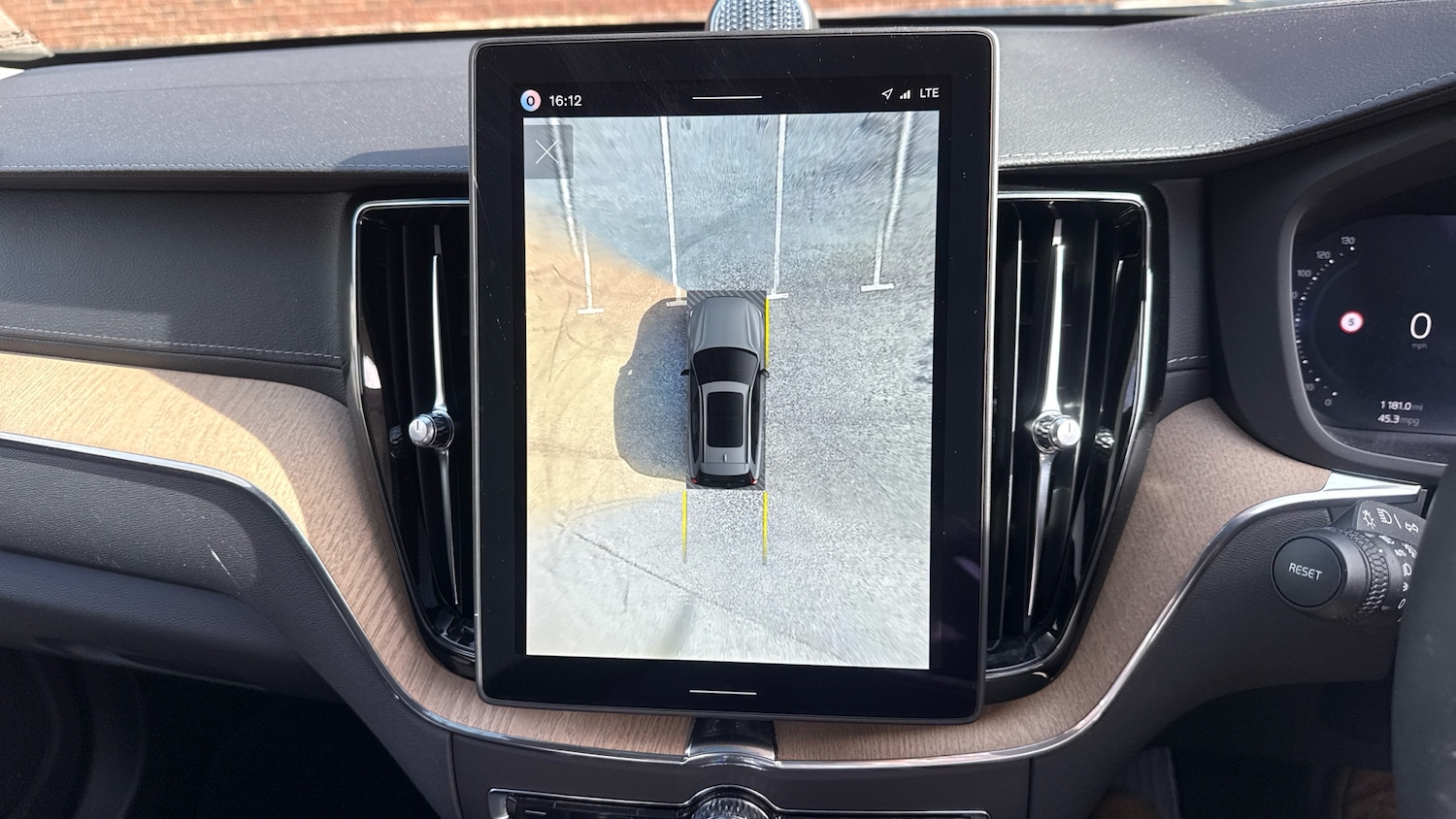 Used Volvo XC60 2026 for sale - 78164694: Photo 37