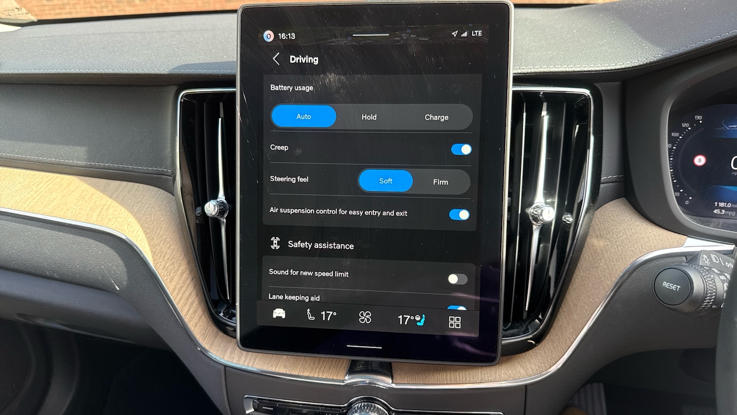 Used Volvo XC60 2026 for sale - 78164694: Photo 45