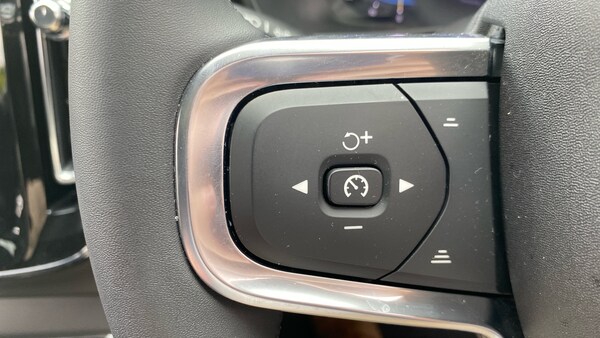 Used Volvo XC40 2024 for sale - 75262922: Photo 18
