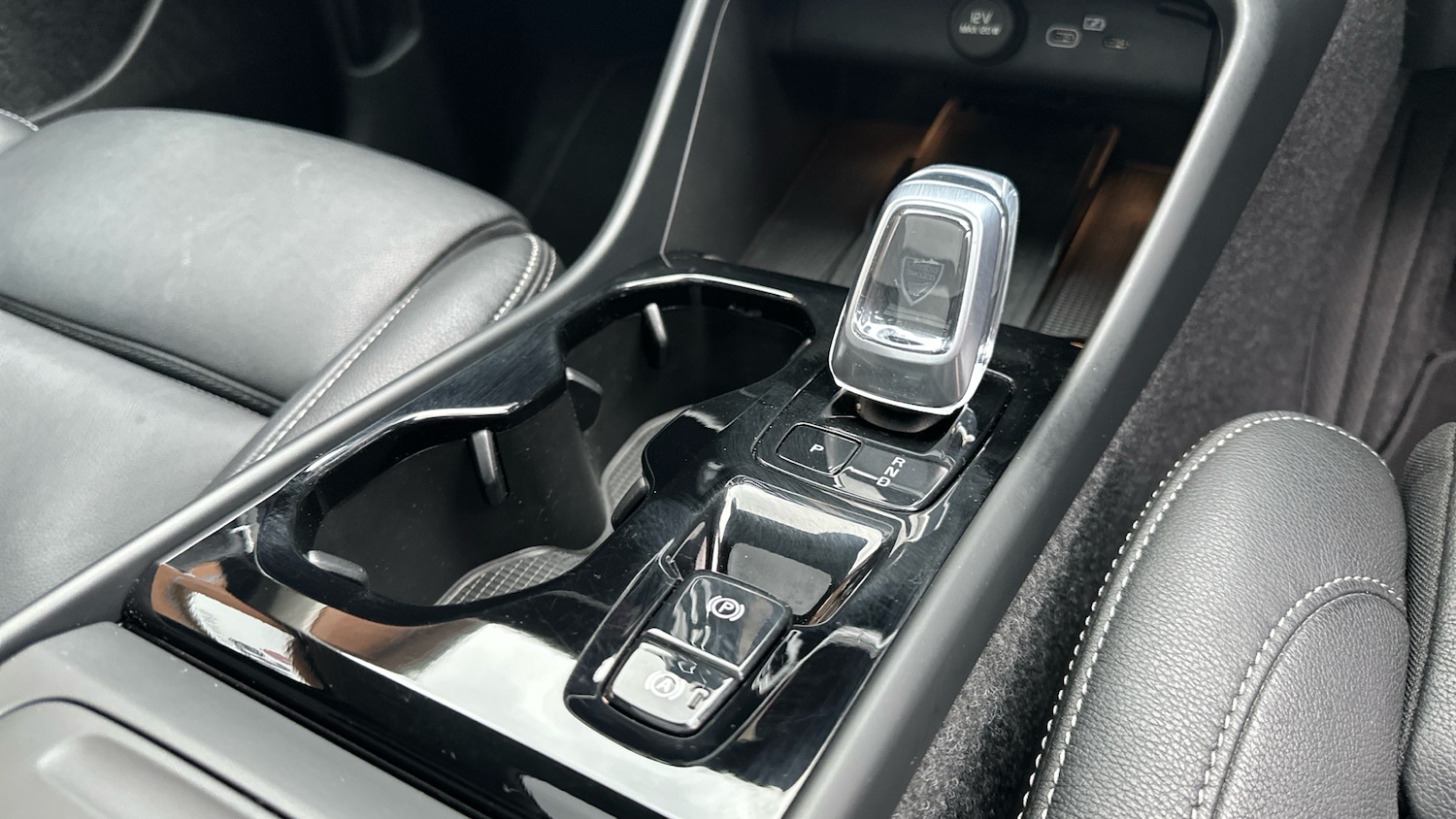 Used Volvo XC40 2025 for sale - 77326757: Photo 25