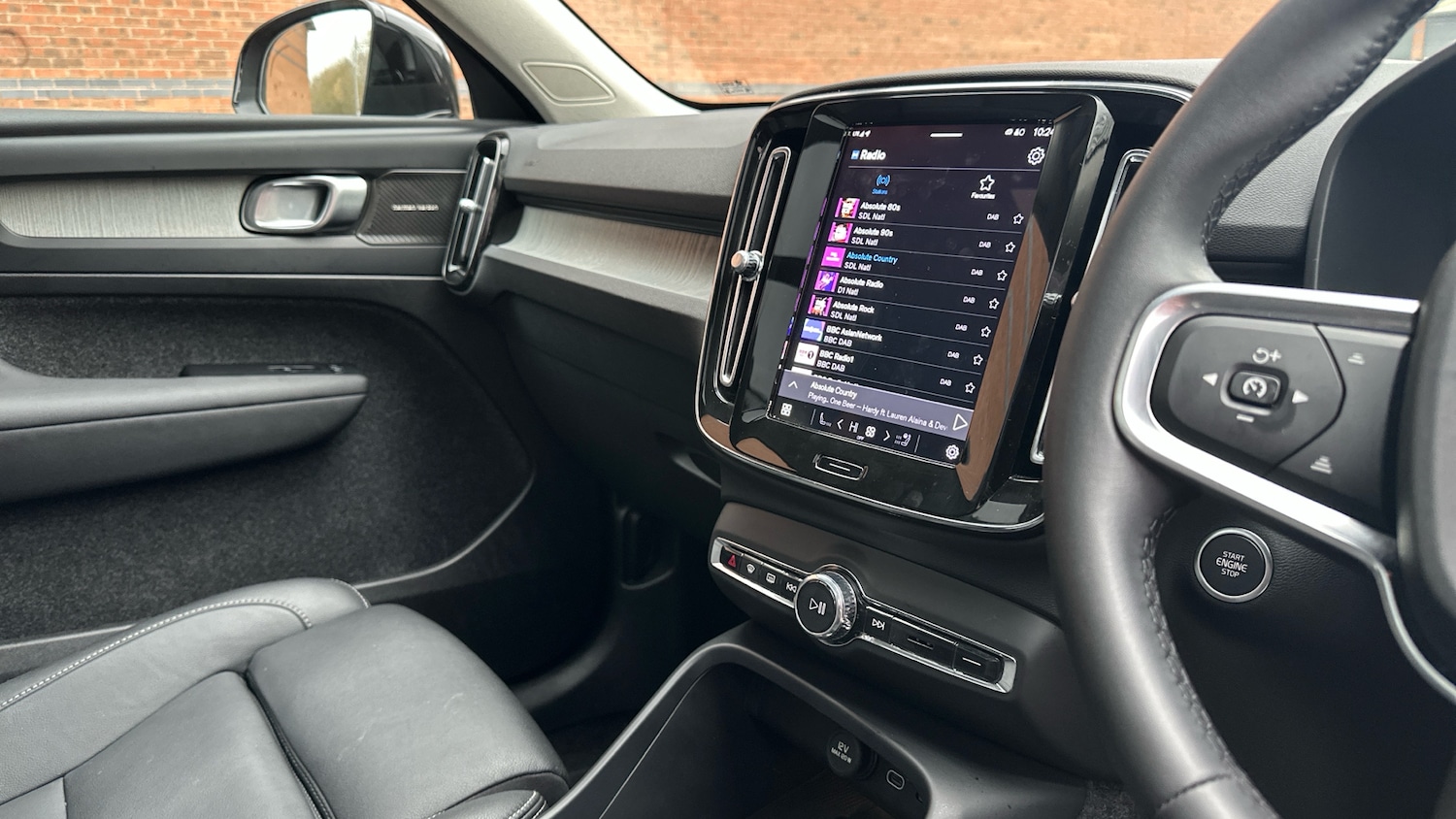 Used Volvo XC40 2025 for sale - 77326757: Photo 44