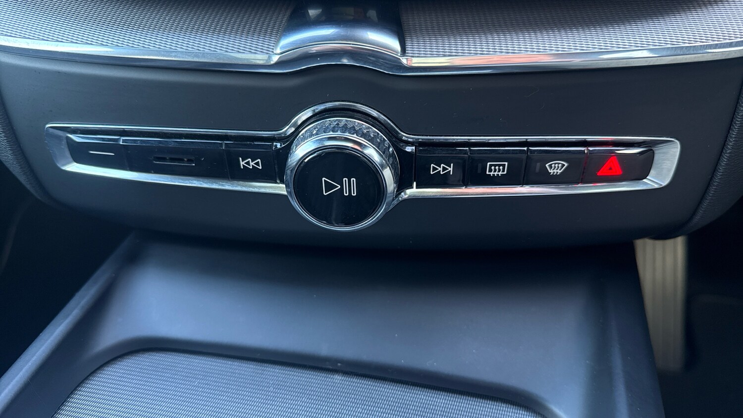 Used Volvo XC60 2022 for sale - 77434558: Photo 33