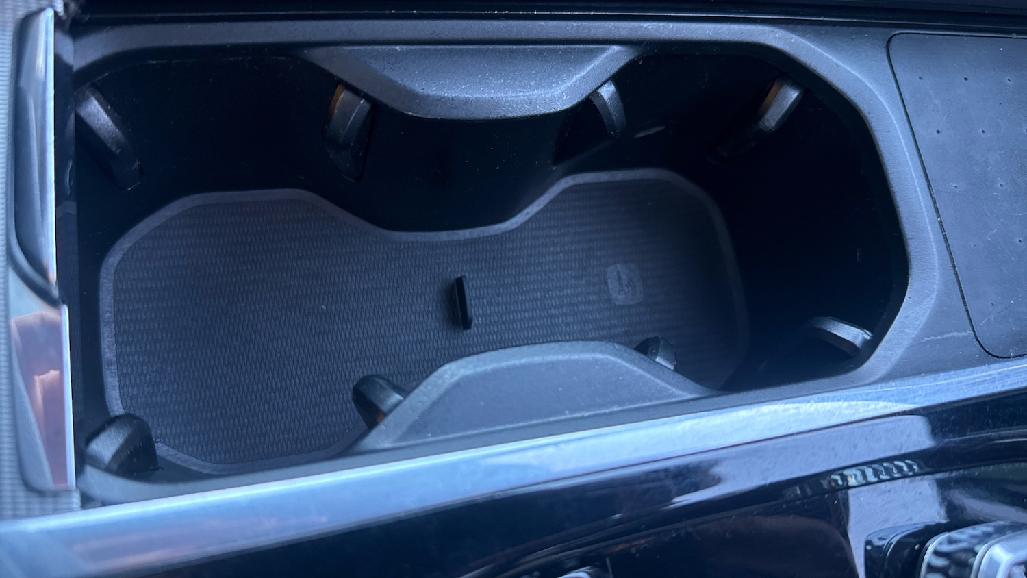 Used Volvo XC60 2022 for sale - 77434558: Photo 40