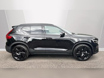Used Volvo XC40 2025 for sale - 78726973: Photo