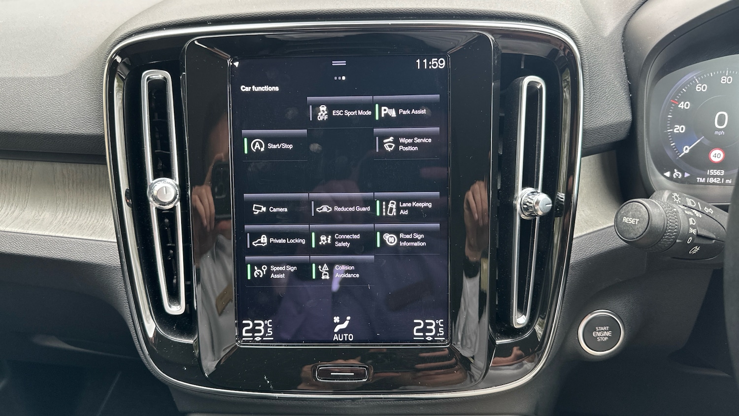 Used Volvo XC40 2021 for sale - 78179499: Photo 15