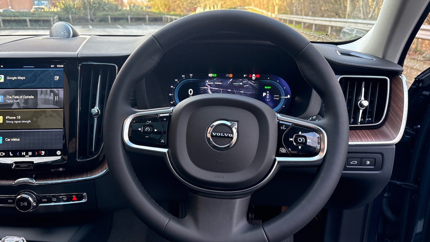 Used Volvo XC60 2023 for sale - 77116413: Photo 10