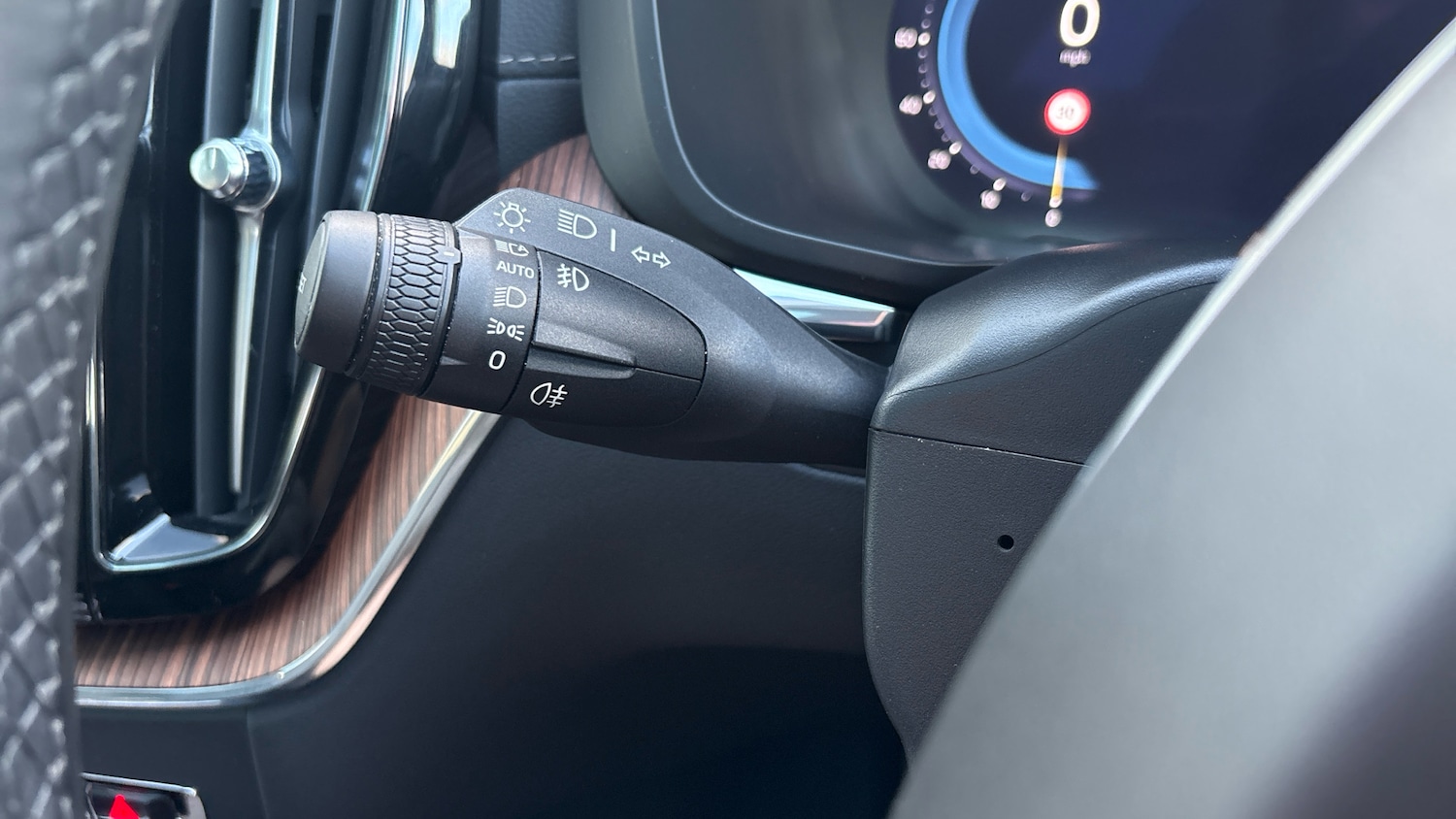 Used Volvo XC60 2023 for sale - 77116413: Photo 19