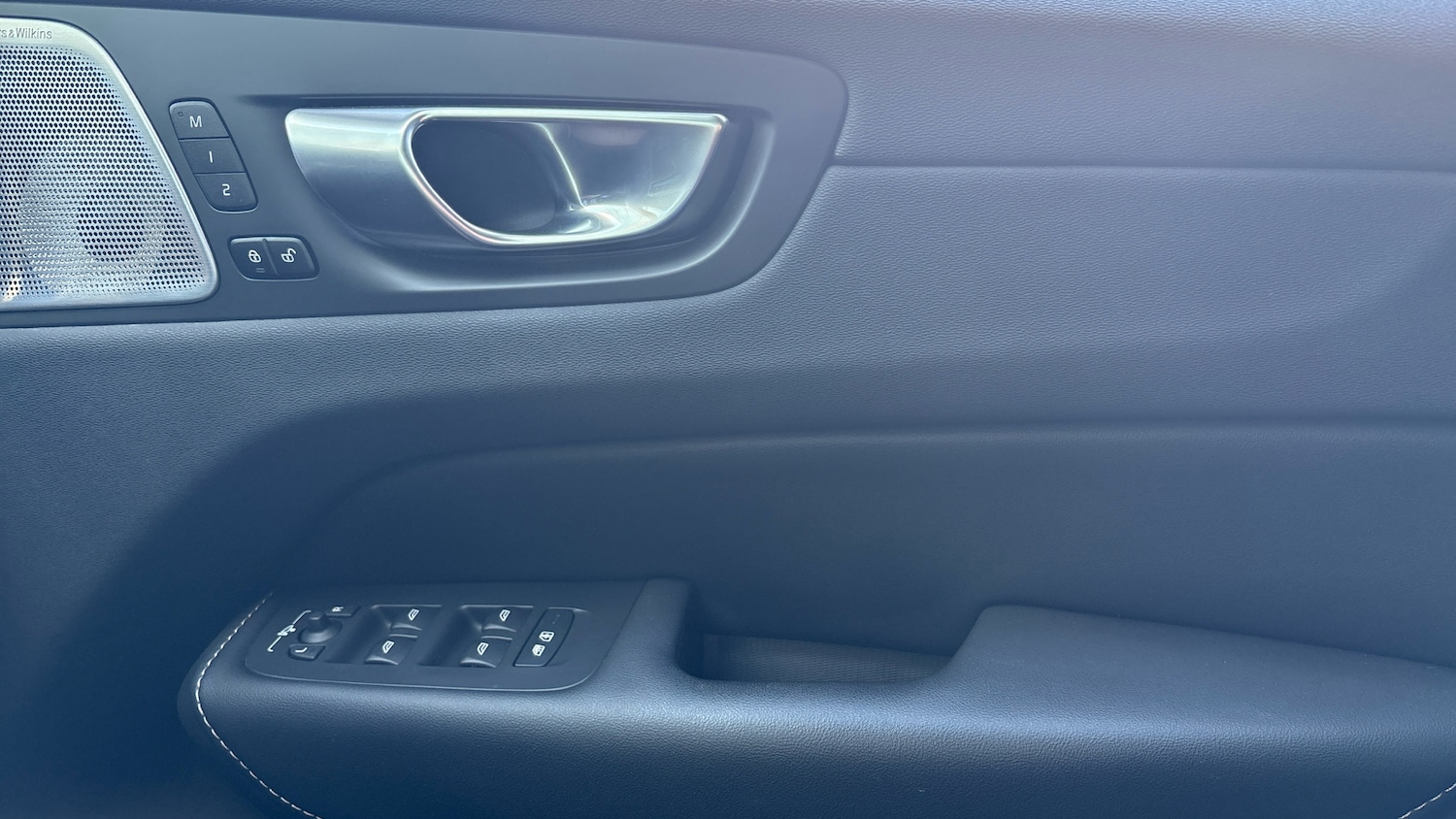 Used Volvo XC60 2023 for sale - 77116413: Photo 28