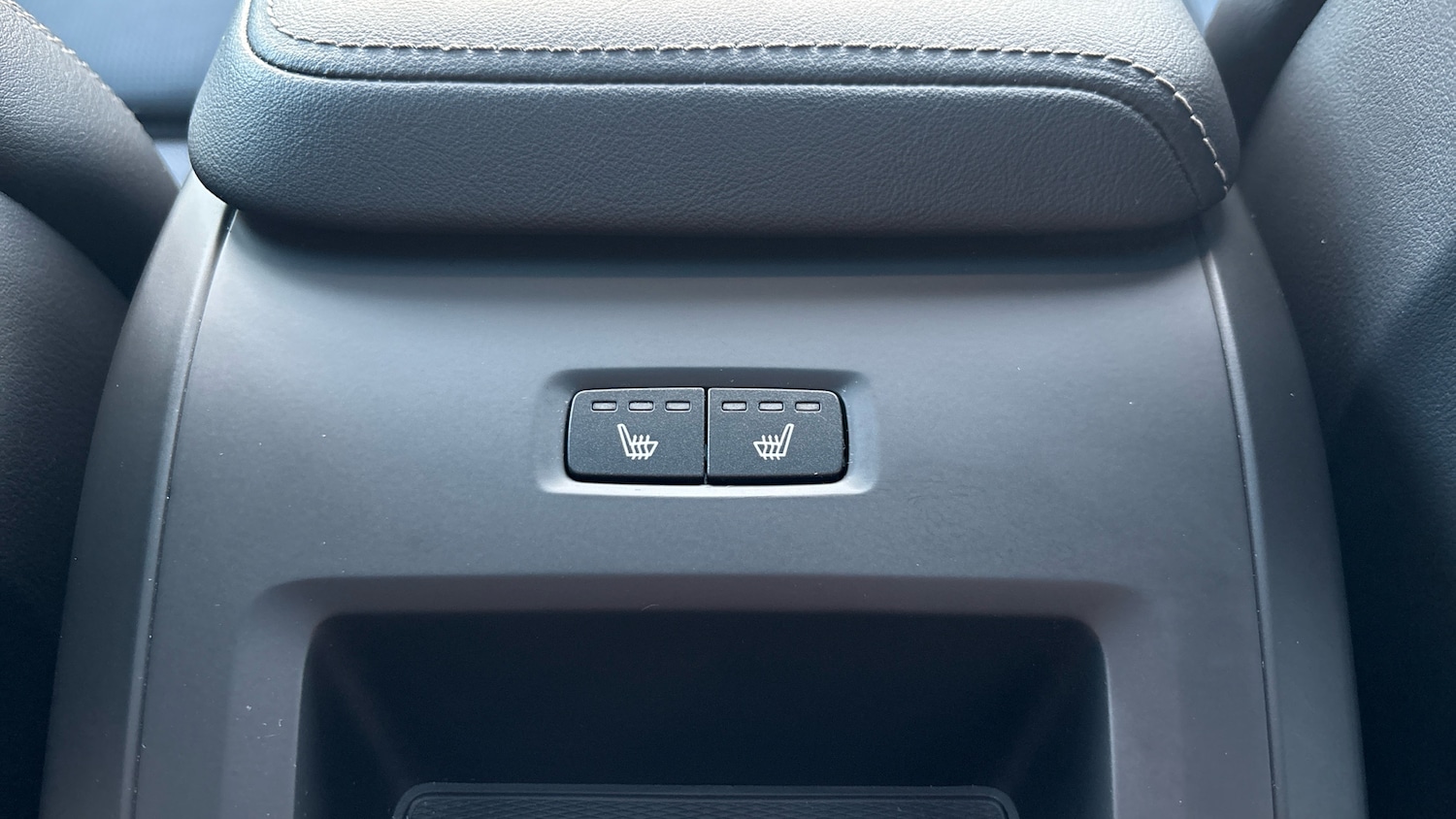 Used Volvo XC60 2023 for sale - 77116413: Photo 36