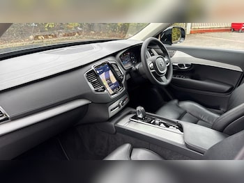 Used Volvo XC90 2022 for sale - 76653269: Photo