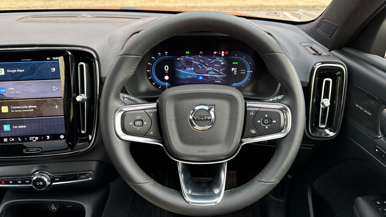 Used Volvo XC40 2023 for sale - 76933007: Photo 10