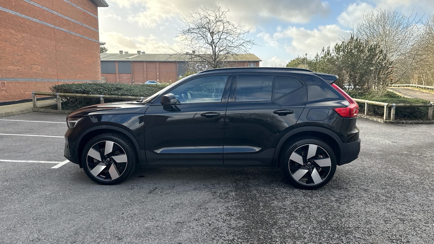 Used Volvo XC40 2023 for sale - 76933007: Photo 19