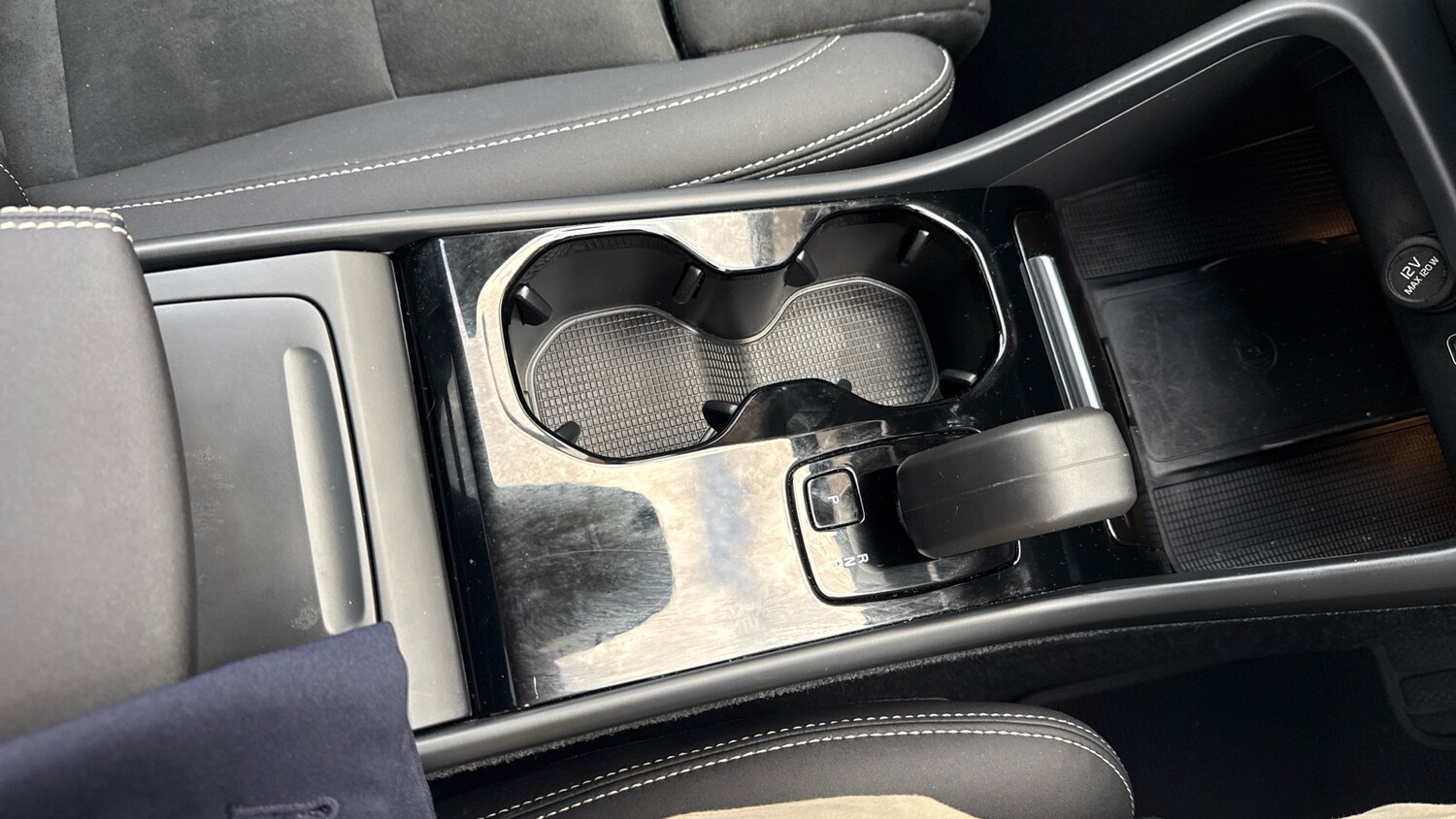 Used Volvo XC40 2023 for sale - 76933007: Photo 39