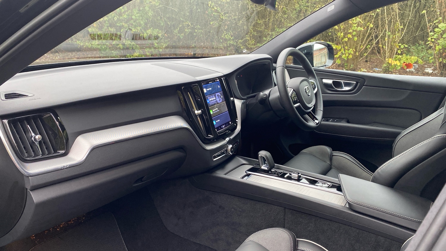 Used Volvo XC60 2022 for sale - 76653206: Photo 4