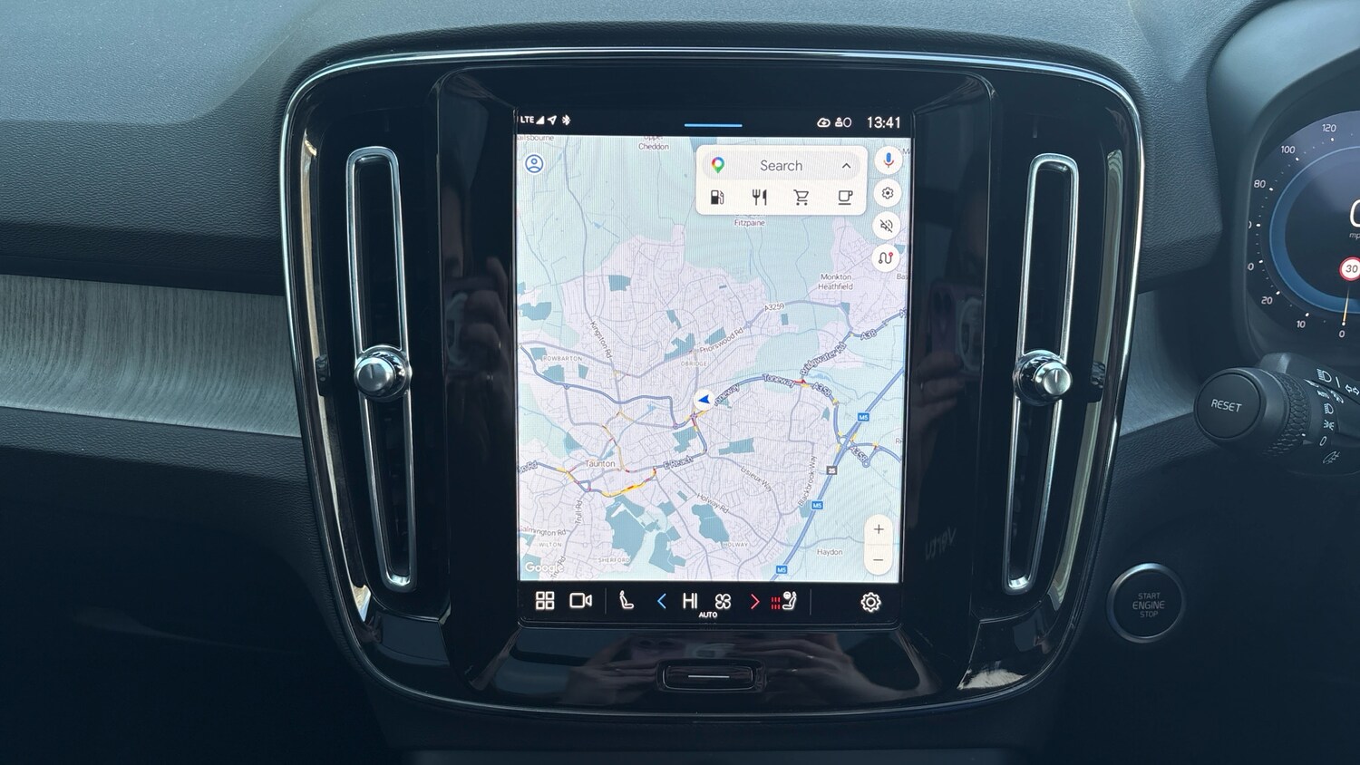 Used Volvo XC40 2025 for sale - 78106159: Photo 18