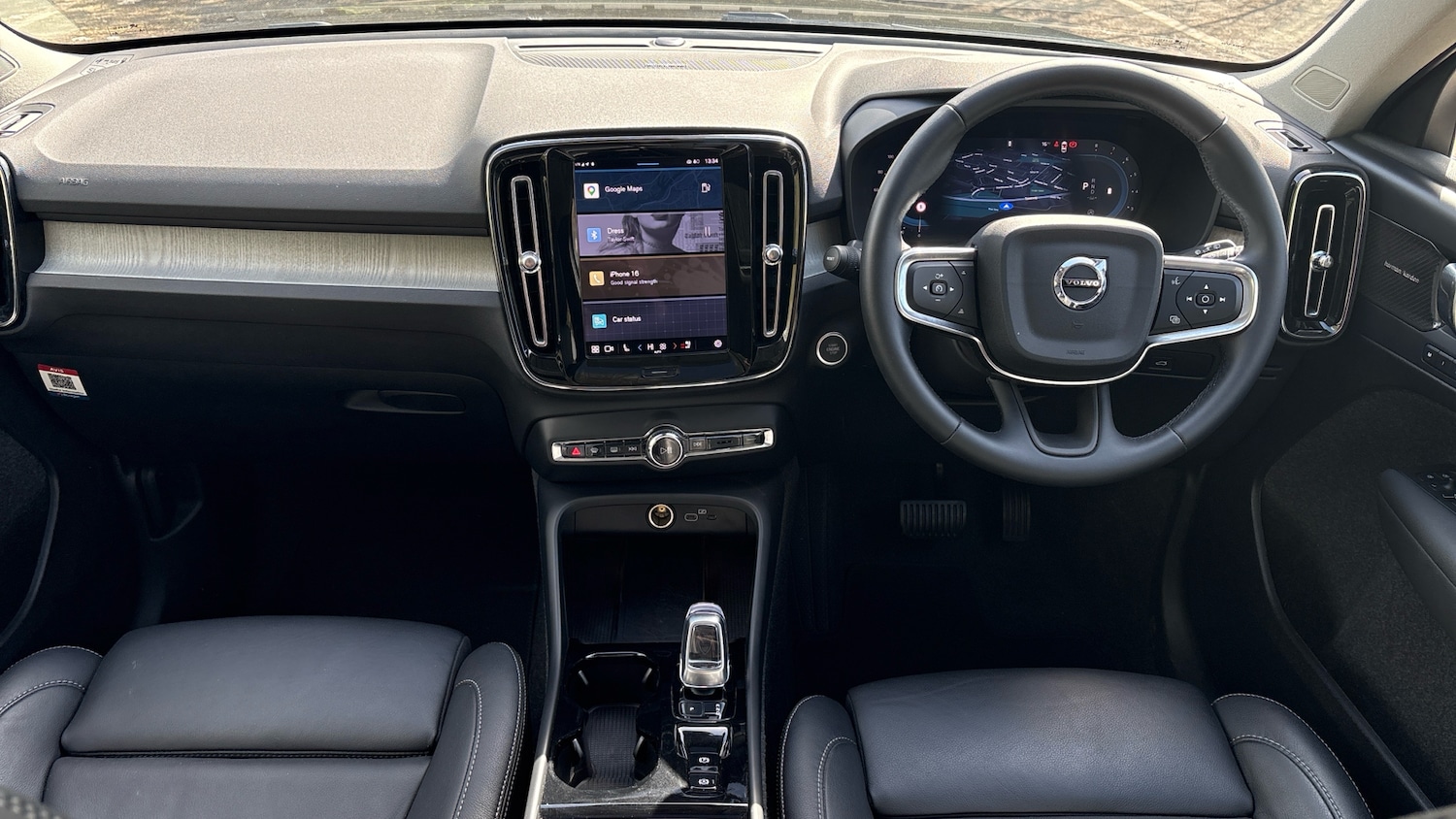 Used Volvo XC40 2025 for sale - 78106159: Photo 5