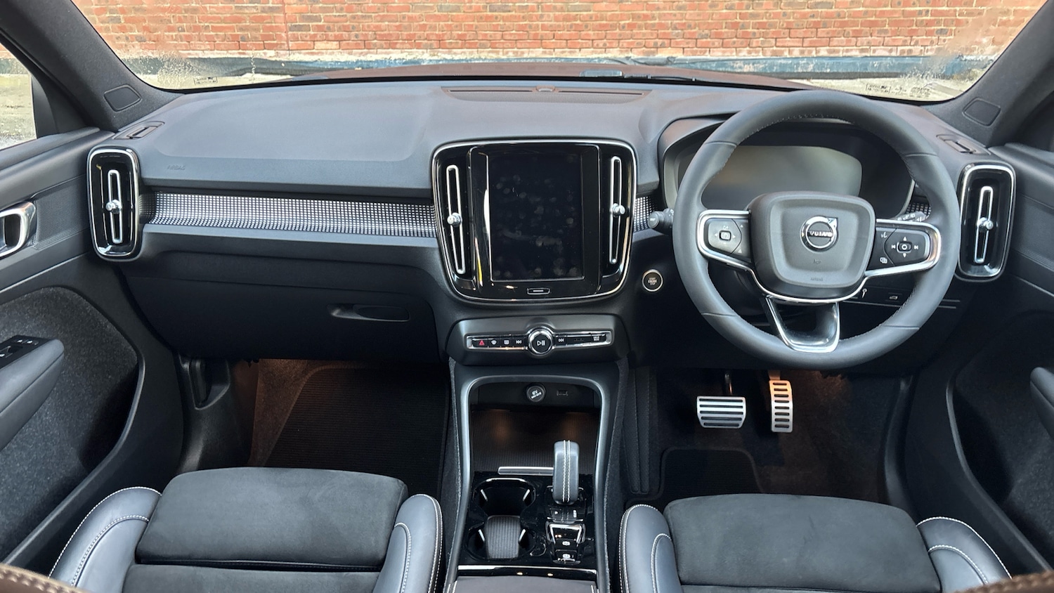 Used Volvo XC40 2021 for sale - 76894379: Photo 20