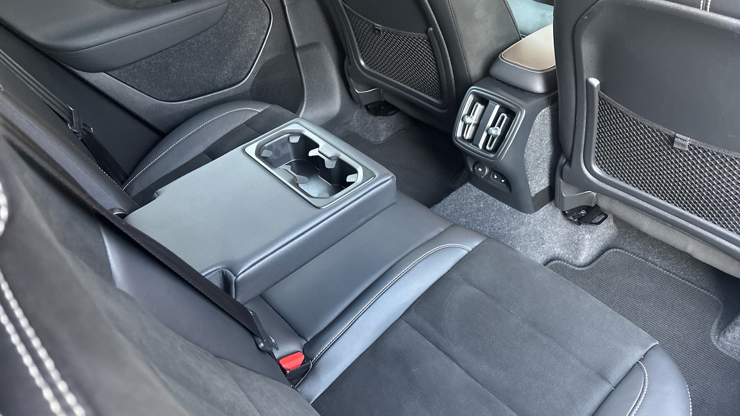 Used Volvo XC40 2021 for sale - 76894379: Photo 26