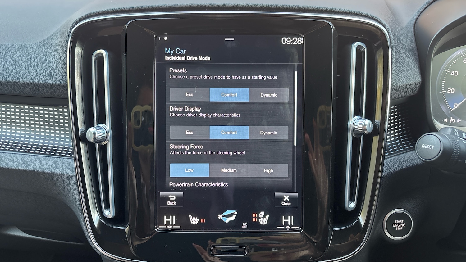 Used Volvo XC40 2021 for sale - 76894379: Photo 34