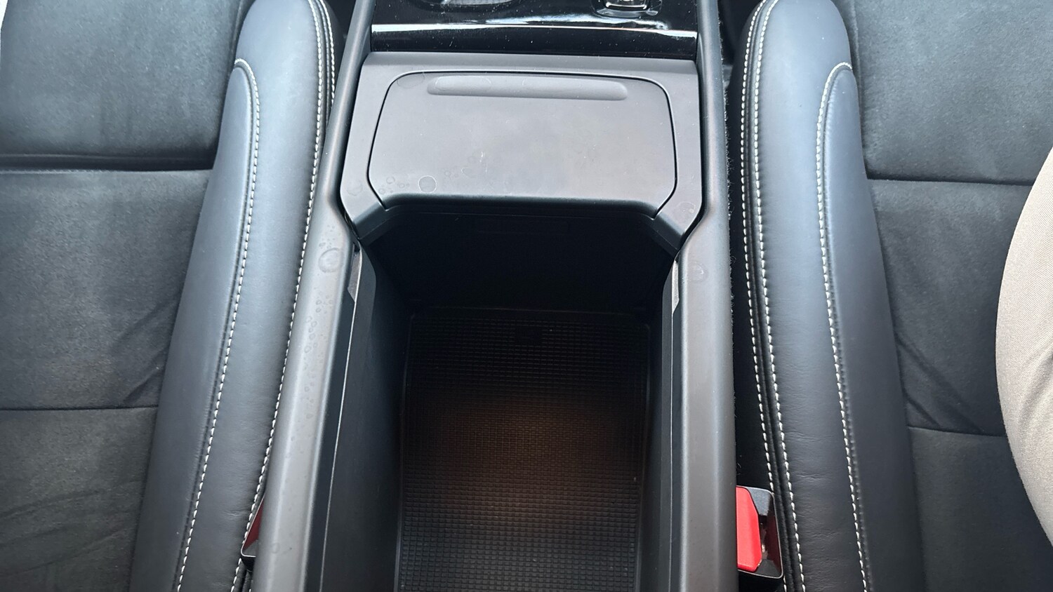 Used Volvo XC40 2021 for sale - 76894379: Photo 41