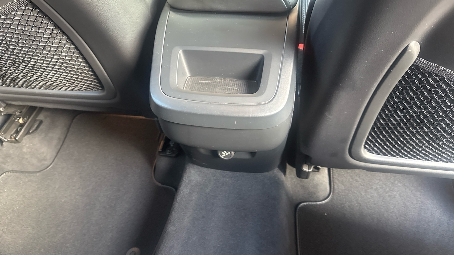 Used Volvo XC60 2020 for sale - 78081609: Photo 15