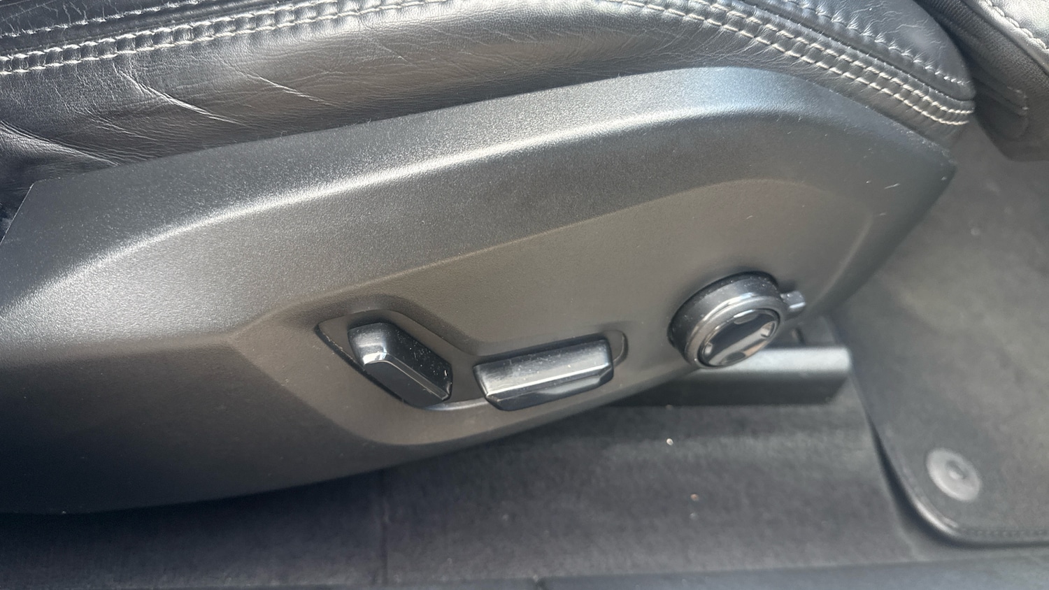 Used Volvo XC60 2020 for sale - 78081609: Photo 26