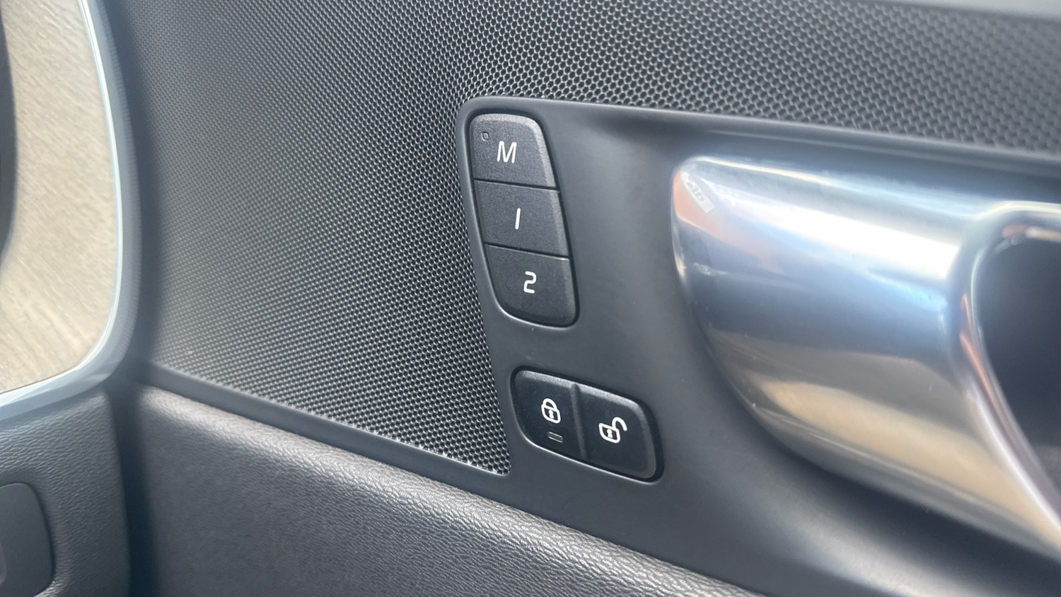 Used Volvo XC60 2020 for sale - 78081609: Photo 28