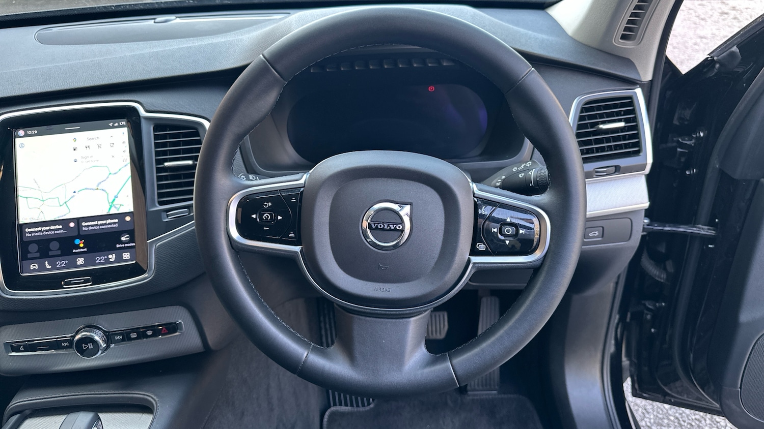 Used Volvo XC90 2023 for sale - 77937692: Photo 10