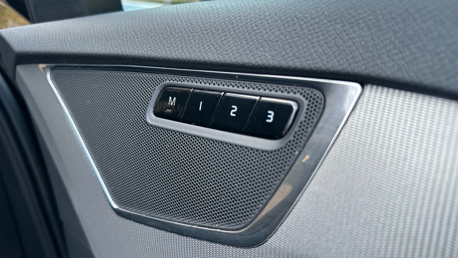 Used Volvo XC90 2023 for sale - 77937692: Photo 47