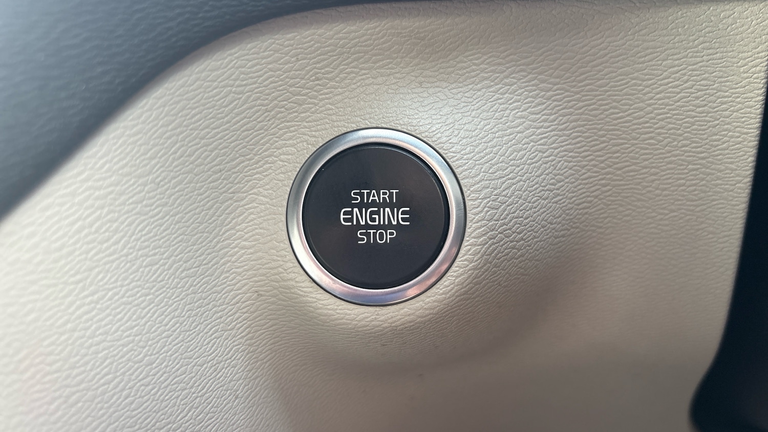 Used Volvo XC40 2021 for sale - 77735466: Photo 25