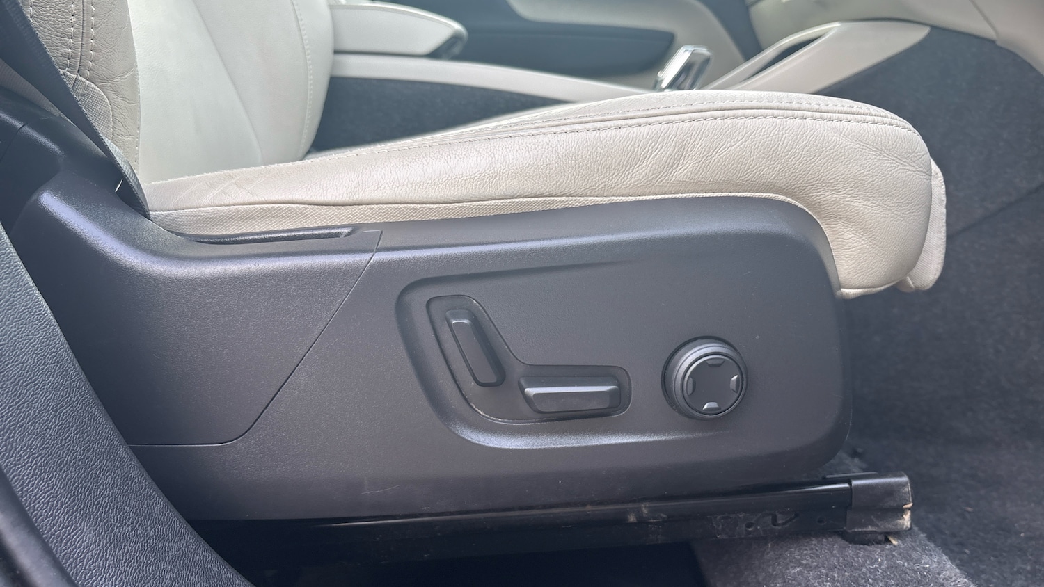 Used Volvo XC40 2021 for sale - 77735466: Photo 28