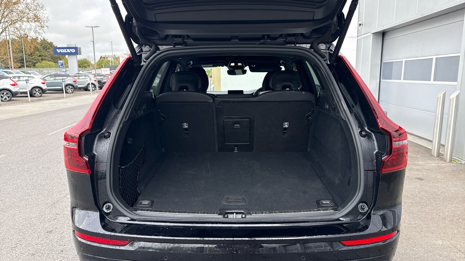 Used Volvo XC60 2025 for sale - 78223168: Photo 13