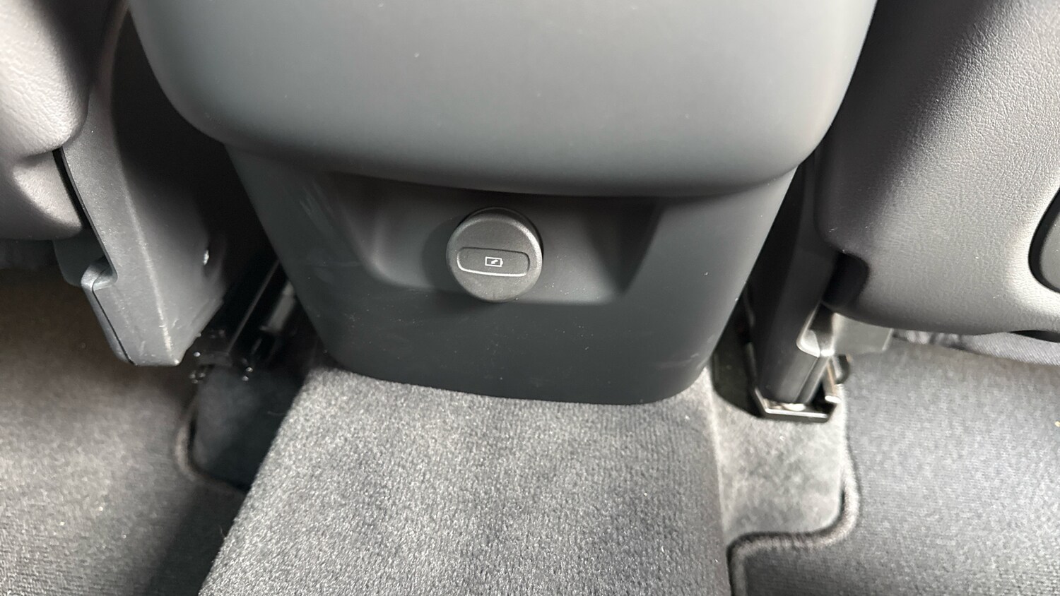 Used Volvo XC60 2025 for sale - 78223168: Photo 16