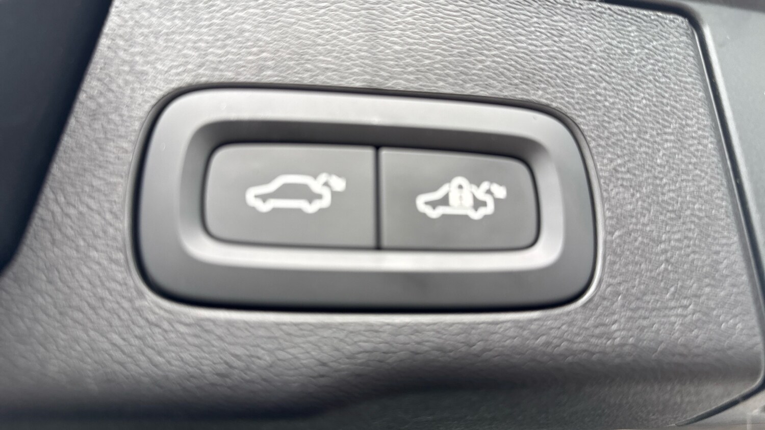 Used Volvo XC60 2025 for sale - 78223168: Photo 19