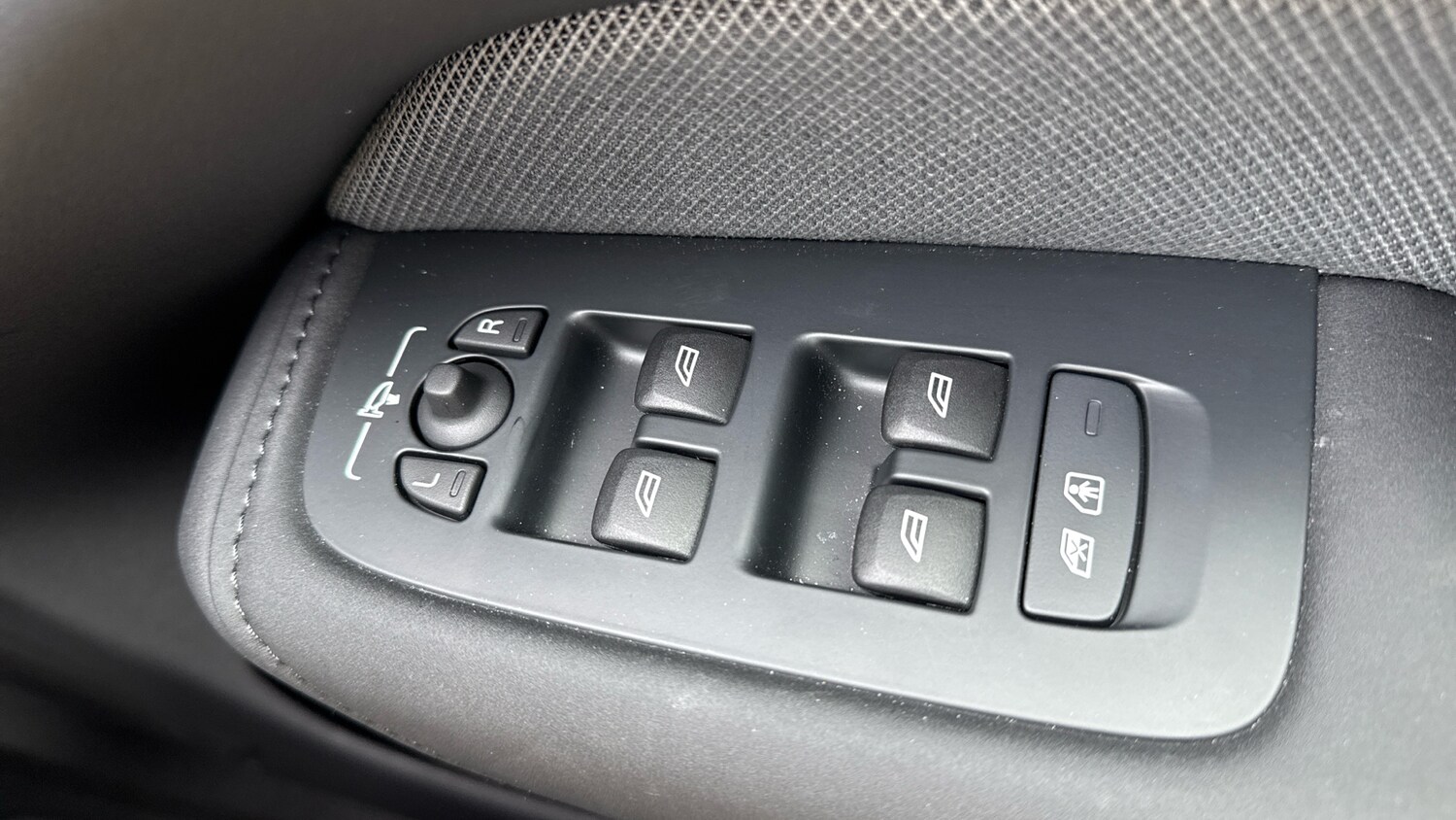 Used Volvo XC60 2025 for sale - 78223168: Photo 26