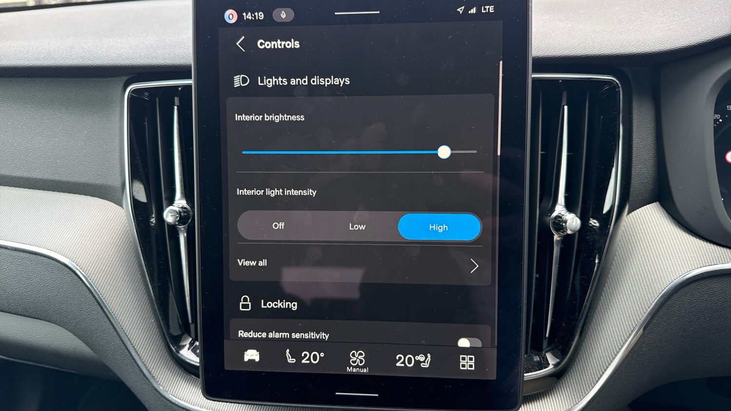 Used Volvo XC60 2025 for sale - 78223168: Photo 40