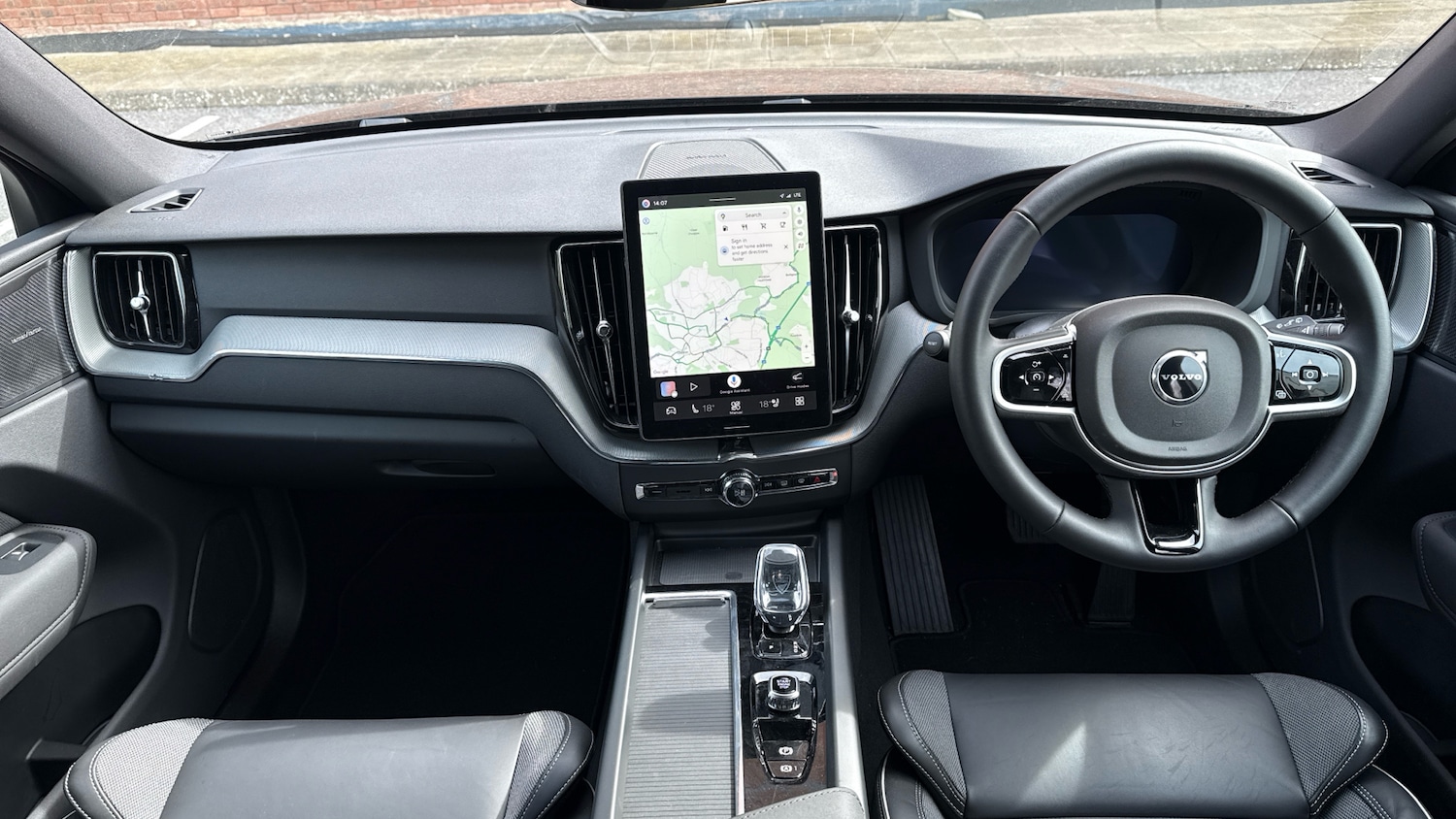 Used Volvo XC60 2025 for sale - 78223168: Photo 5