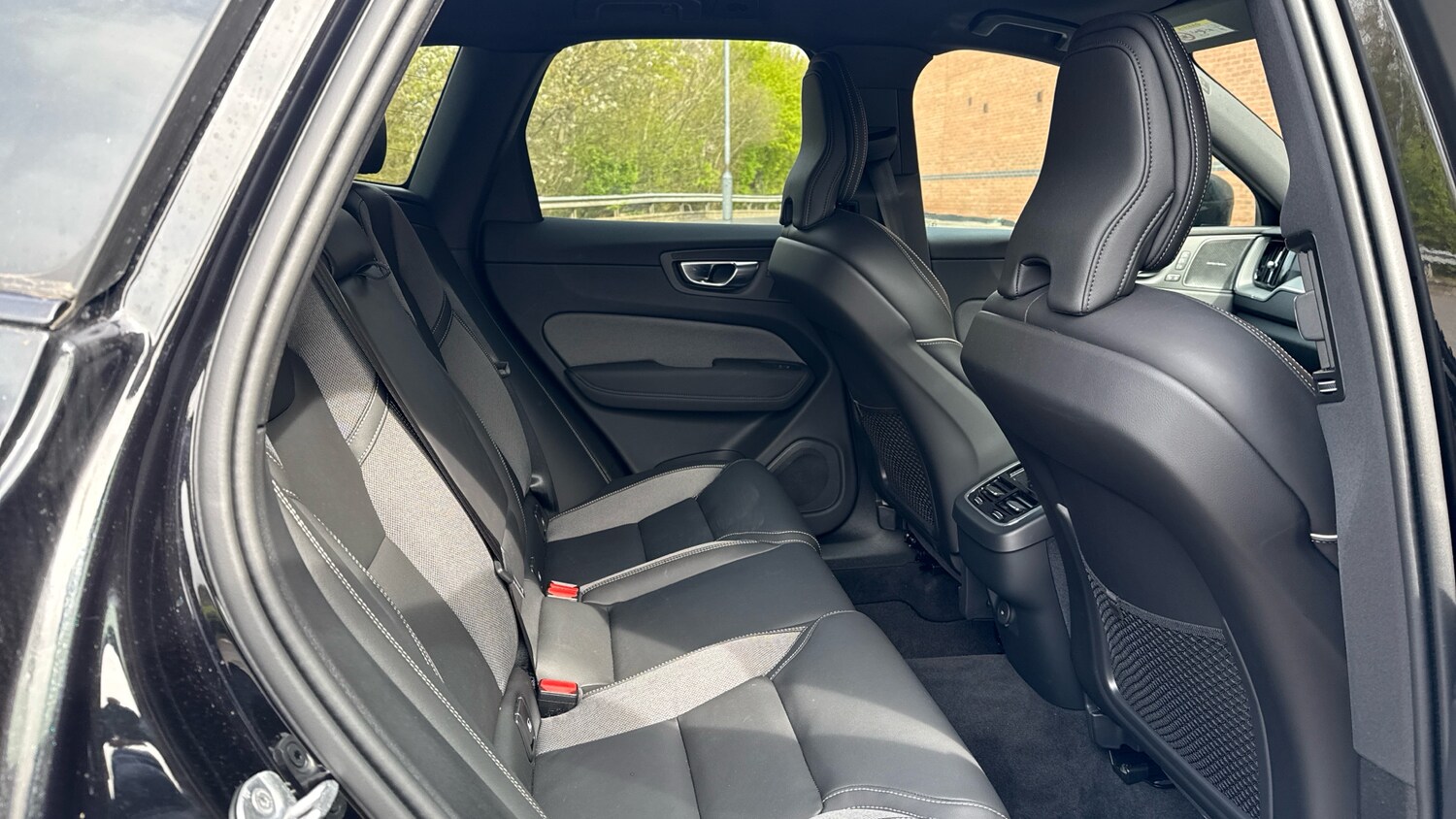 Used Volvo XC60 2025 for sale - 78223168: Photo 6