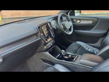Used Volvo XC40 2021 for sale - 74515609: Photo