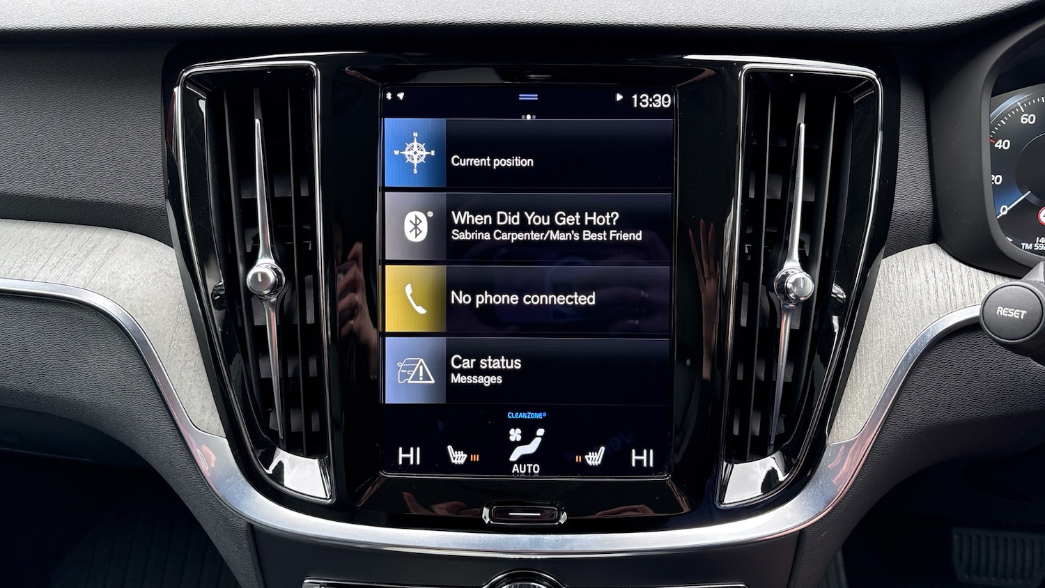 Used Volvo V60 2021 for sale - 77568297: Photo 17