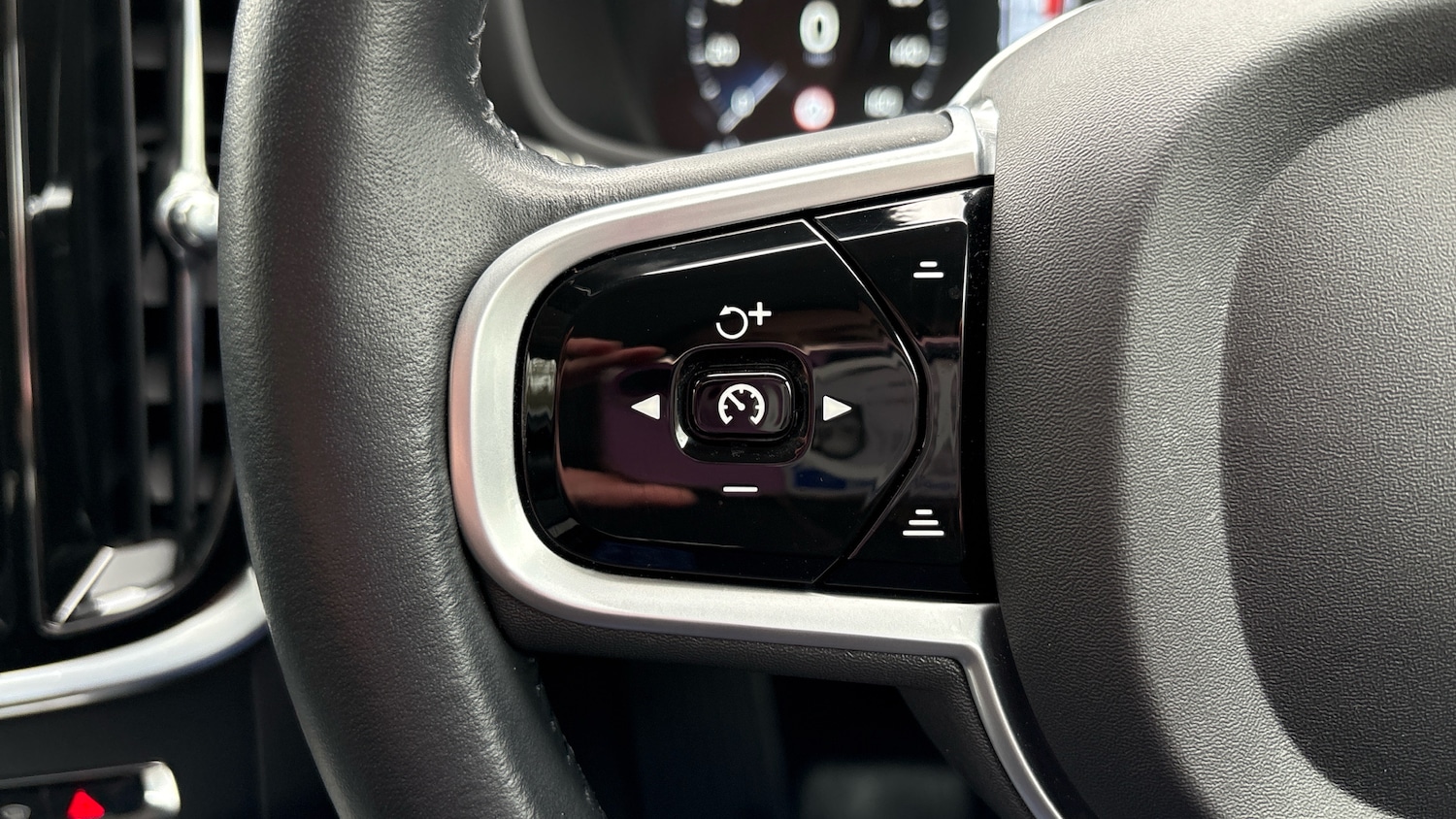 Used Volvo V60 2021 for sale - 77568297: Photo 21