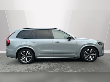 Used Volvo XC90 2025 for sale - 77094020: Photo