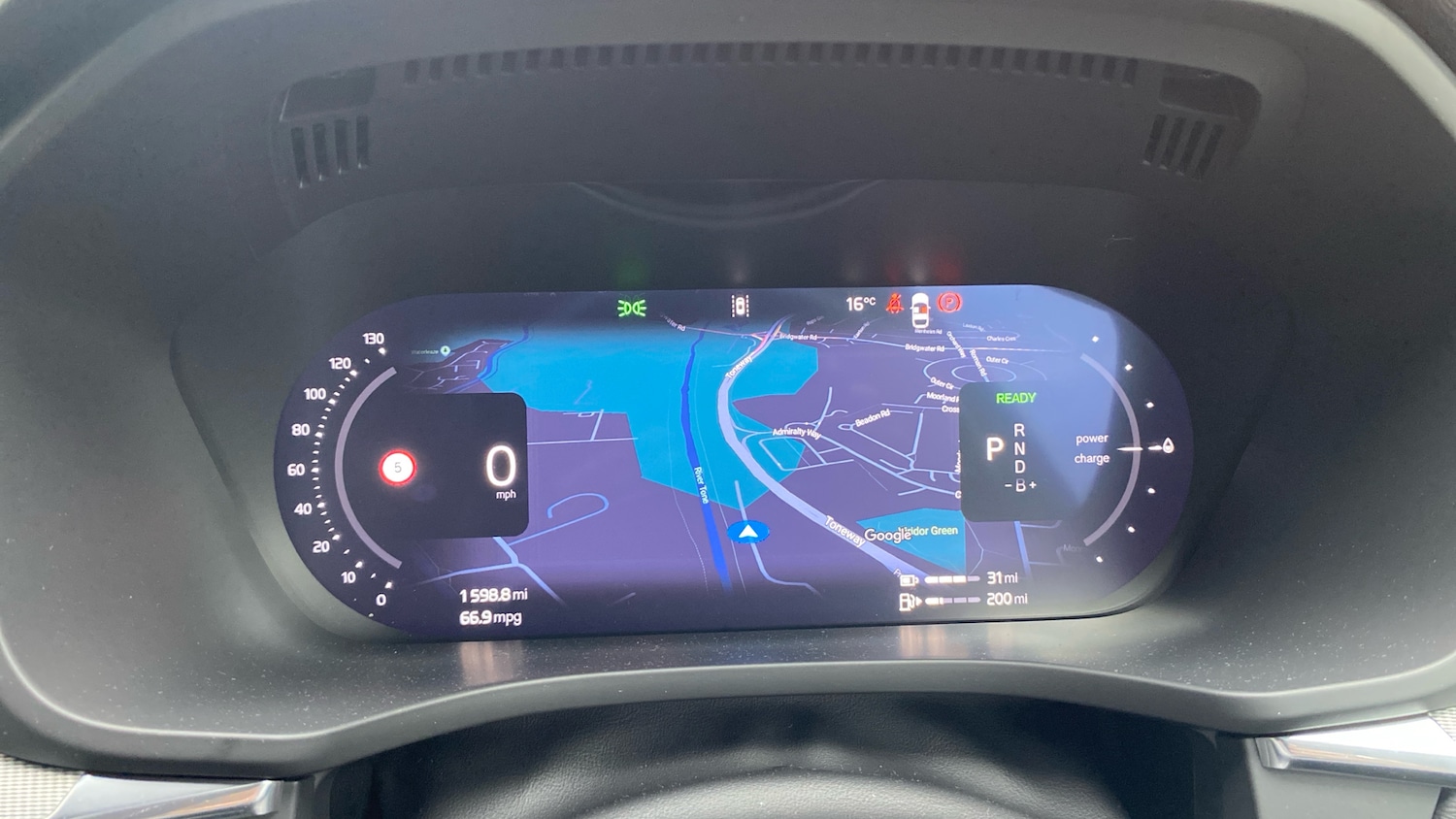 Used Volvo XC60 2025 for sale - 76653199: Photo 11