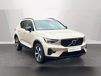 Volvo - XC40