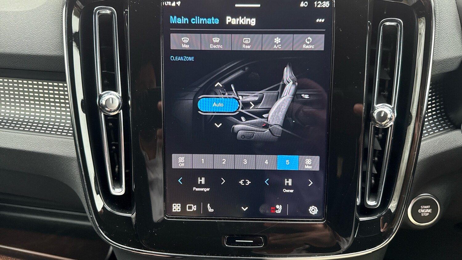 Used Volvo XC40 2025 for sale - 76718793: Photo 24